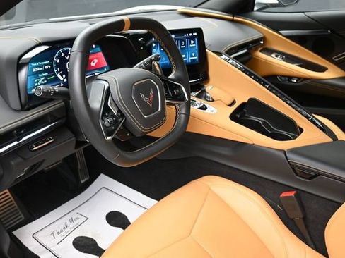Used 2025 Chevrolet Corvette Stingray Preferred Conv w/ Z51 Performance Package RWD image 14