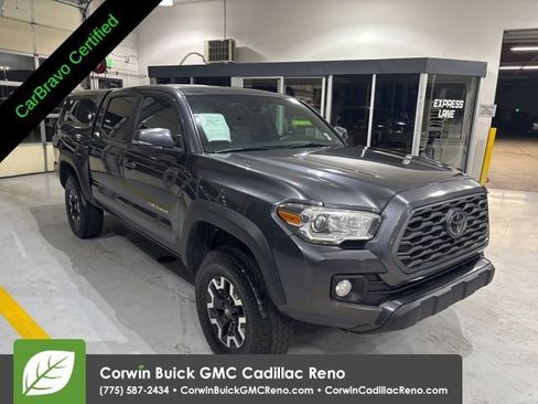 Used 2021 Toyota Tacoma TRD Off-Road w/ Advanced Technology Package AWD/4WD image 3