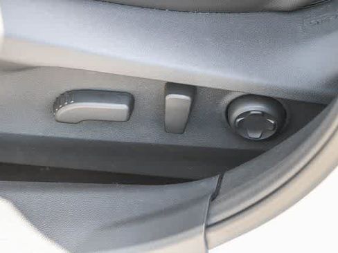 Used 2025 Subaru Outback Limited AWD/4WD image 20