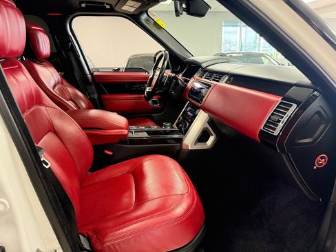Used 2018 Land Rover Range Rover Autobiography image 27