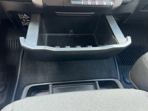 Used 2025 RAM 1500 Warlock AWD/4WD image 29