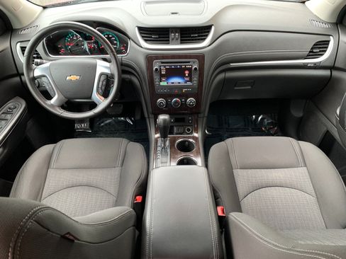 Used 2016 Chevrolet Traverse LT w/ Style and Technology Package AWD/4WD image 34