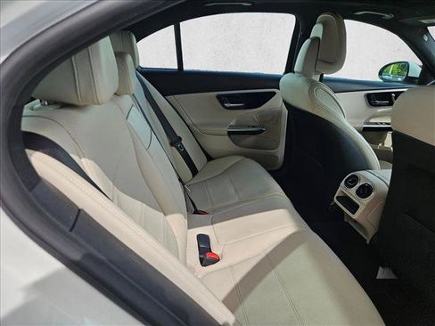 Used 2024 Mercedes-Benz C 300 Sedan image 15