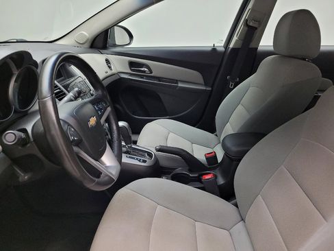 Used 2014 Chevrolet Cruze LT FWD image 17