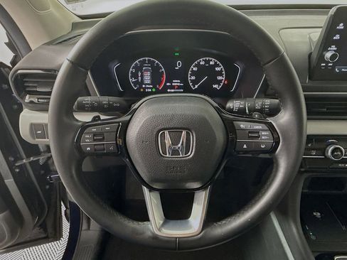 Certified 2025 Honda Pilot EX-L image 11
