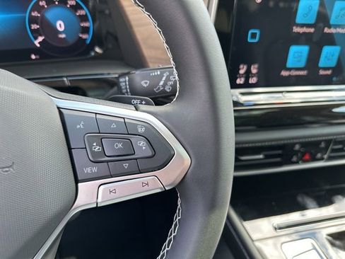 New 2026 Volkswagen Atlas SE image 21