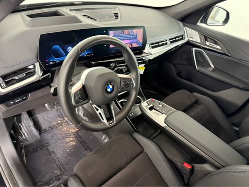 Used 2025 BMW X1 xDrive28i w/ Premium Package AWD/4WD image 10