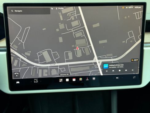 Used 2023 Tesla Model X AWD/4WD image 22