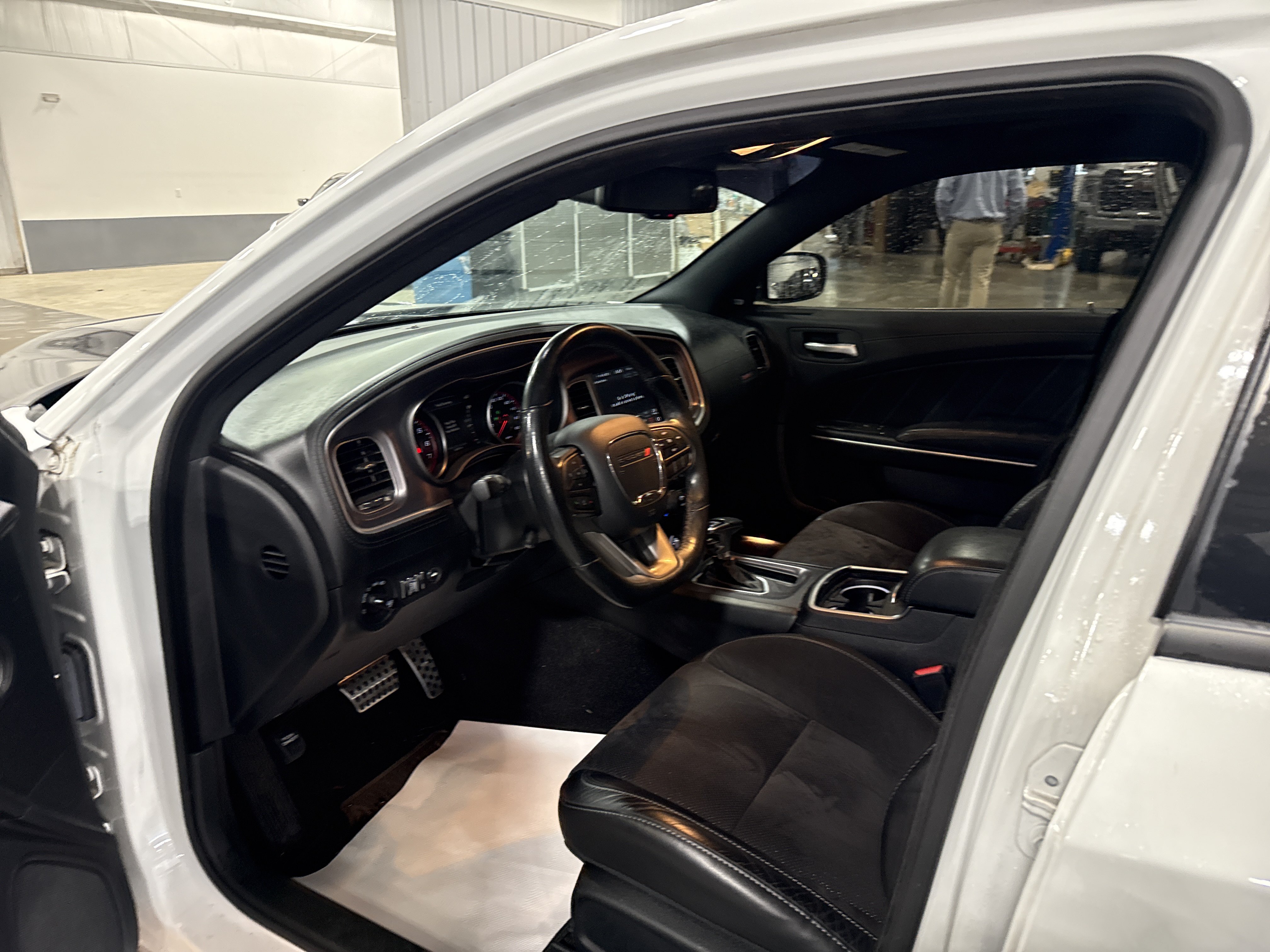 Used 2020 Dodge Charger Scat Pack w/ Dynamics Package RWD image 7