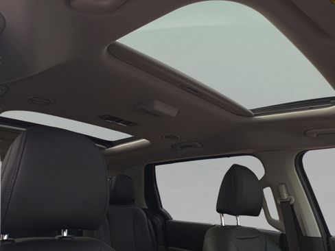 New 2026 Kia Carnival SX FWD image 39