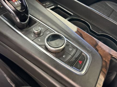 Used 2021 Cadillac Escalade Sport Platinum RWD image 60