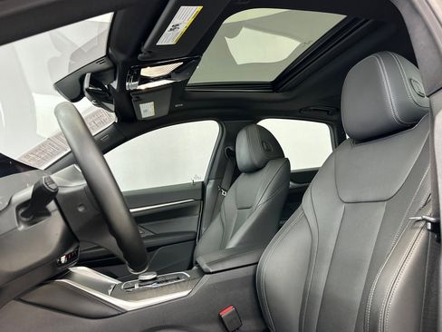 Used 2023 BMW i4 eDrive40 w/ M Sport Package RWD image 21