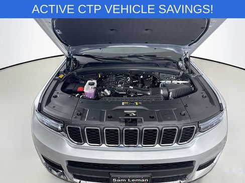 New 2025 Jeep Grand Cherokee L Laredo w/ Luxury Tech Group I AWD/4WD image 30