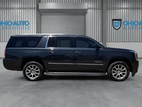 Used 2020 GMC Yukon XL Denali AWD/4WD image 5