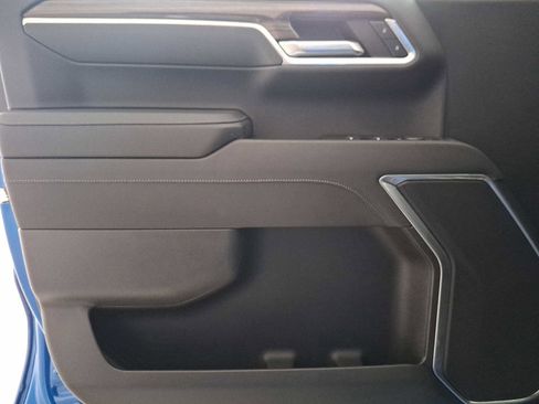 Used 2023 Chevrolet Silverado 1500 RST image 13