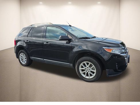 Used 2013 Ford Edge SE FWD image 2