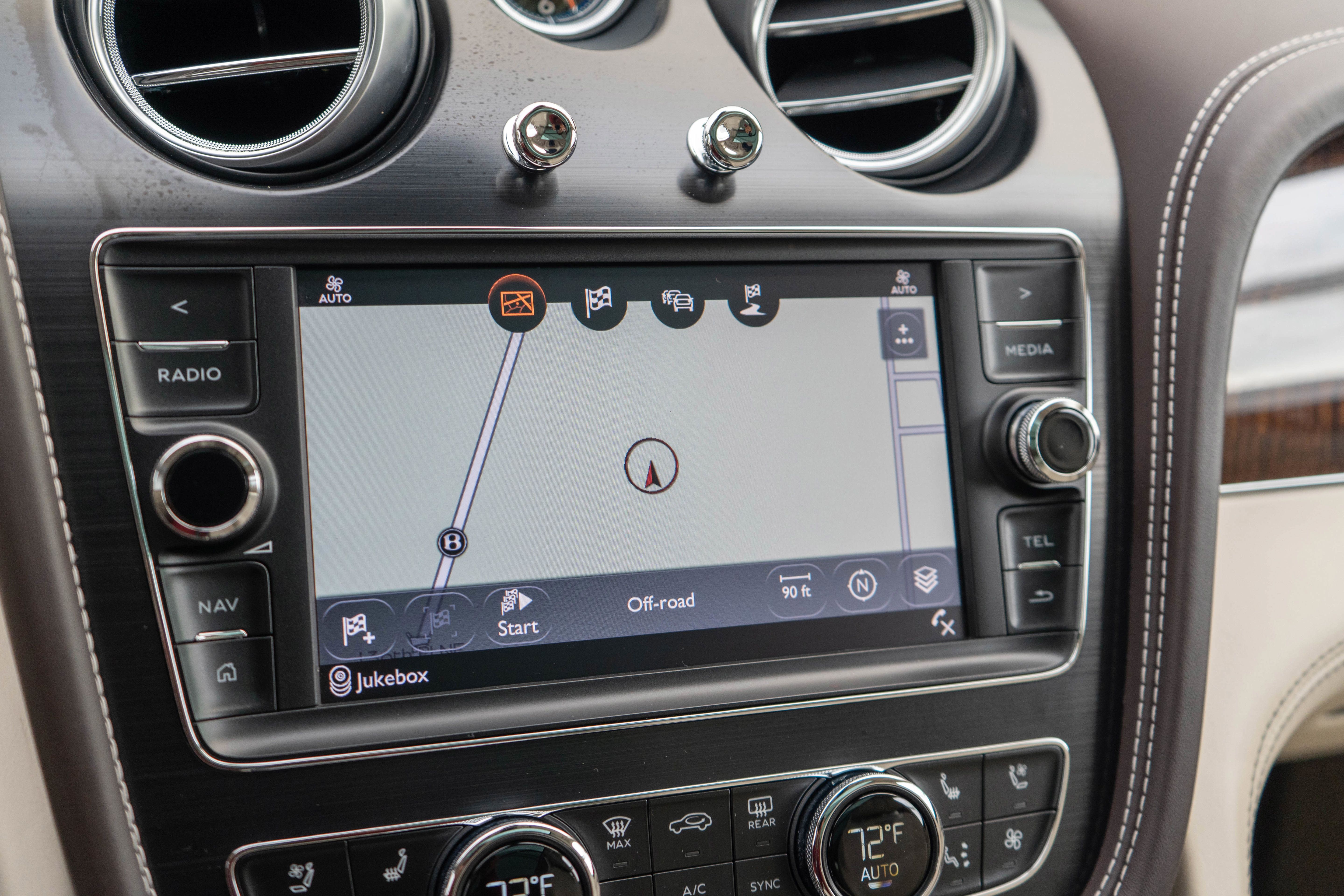 Used 2017 Bentley Bentayga AWD/4WD image 20