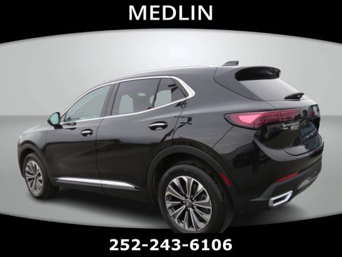 Used 2025 Buick Envision Preferred AWD/4WD image 6