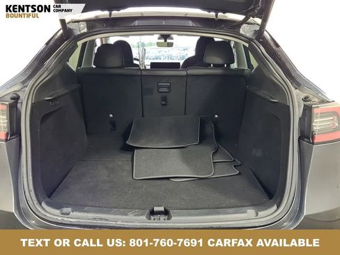 Used 2023 Tesla Model Y Performance AWD/4WD image 11