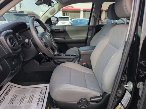 Used 2023 Toyota Tacoma SR AWD/4WD image 9