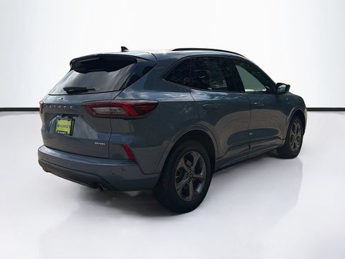Used 2024 Ford Escape ST-Line w/ Tech Pack #1 AWD/4WD image 5