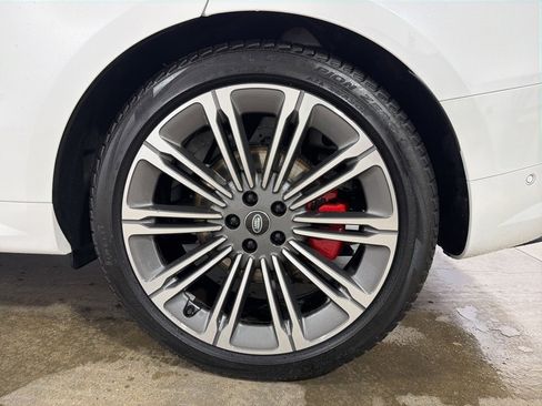 Used 2024 Land Rover Range Rover Sport Dynamic SE image 30