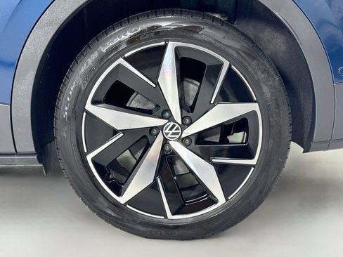 Used 2023 Volkswagen ID.4 Pro S AWD/4WD image 10