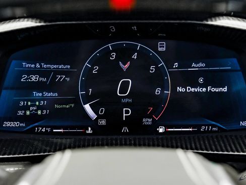 Used 2021 Chevrolet Corvette Stingray Premium Cpe w/ Z51 Performance Package RWD image 78