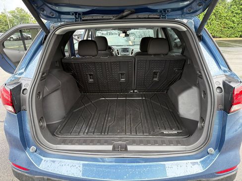 Used 2024 Chevrolet Equinox LT w/ LPO, Floor Liner Package FWD image 29