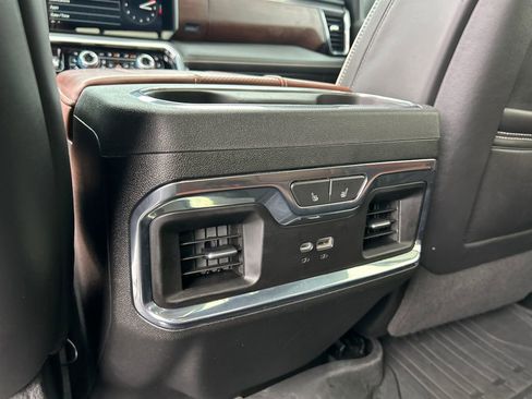 Certified 2023 GMC Sierra 1500 Denali Ultimate AWD/4WD image 36