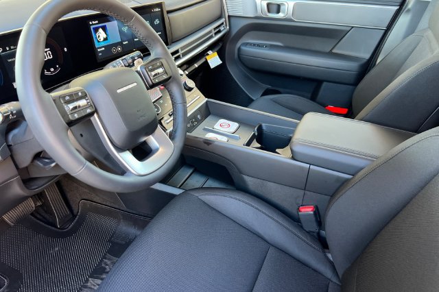 New 2027 Hyundai Santa Fe SE FWD image 9
