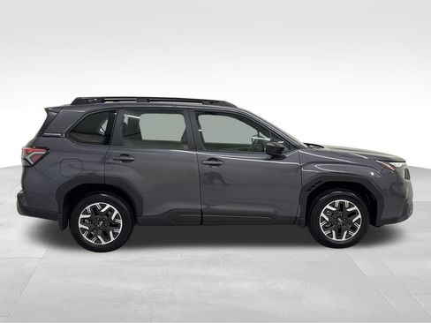 Used 2026 Subaru Forester AWD/4WD image 7