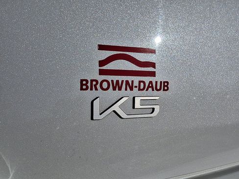 Used 2025 Kia K5 EX image 32