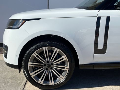 New 2026 Land Rover Range Rover SE AWD/4WD image 11