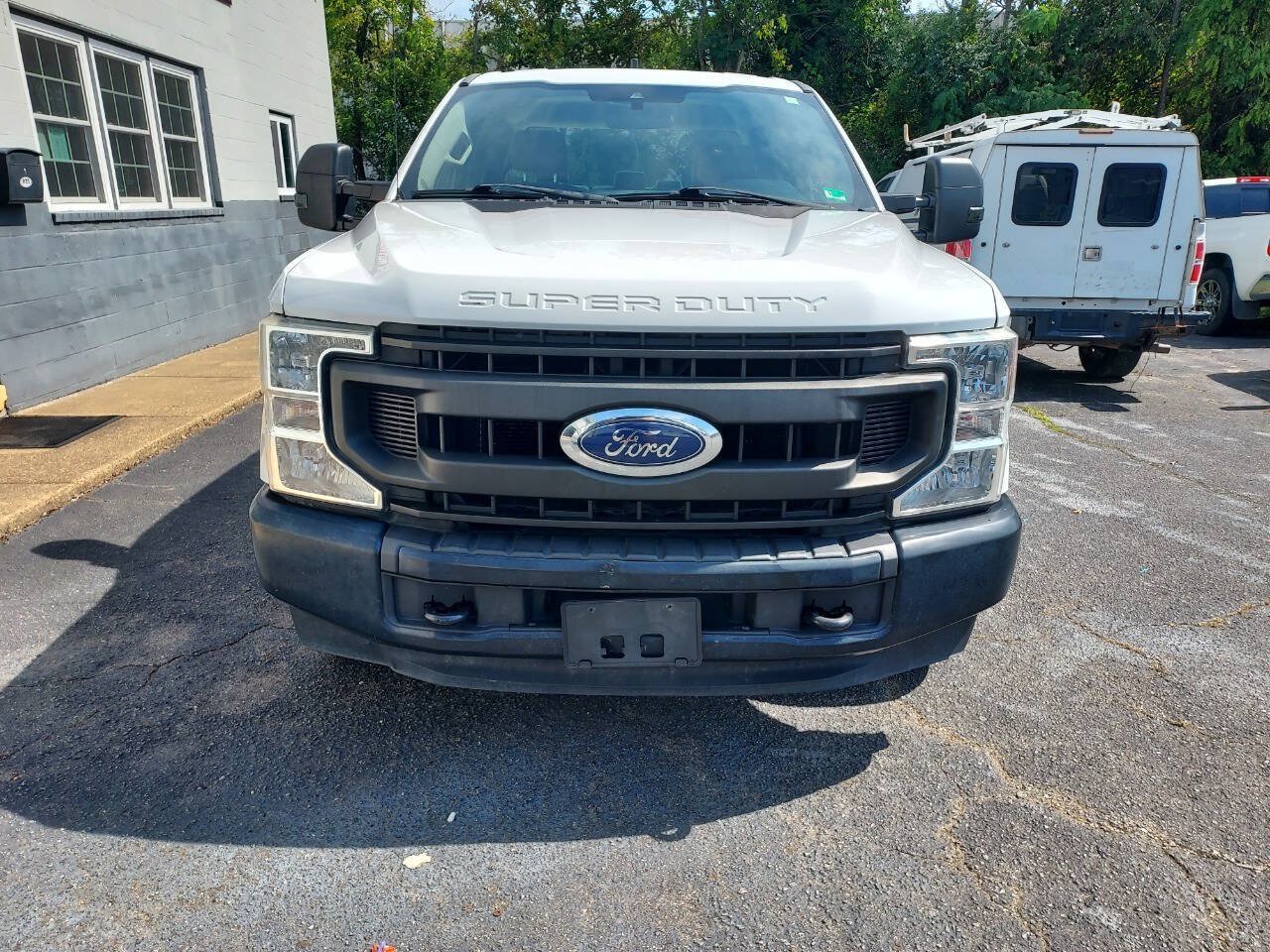 Used 2020 Ford F350 XL w/ Power Equipment Group RWD image 5