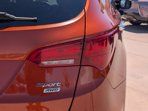 Used 2017 Hyundai Santa Fe Sport AWD/4WD image 11