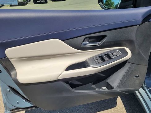 New 2026 Nissan Sentra SL FWD image 8