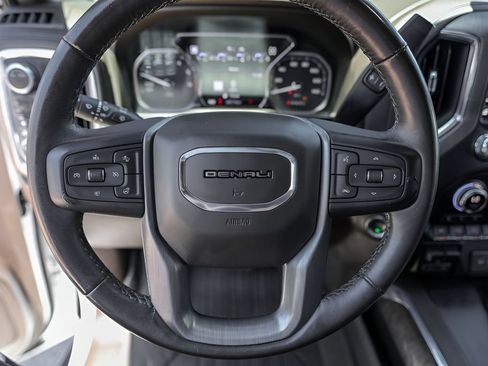 Used 2021 GMC Sierra 1500 Denali w/ Technology Package AWD/4WD image 15