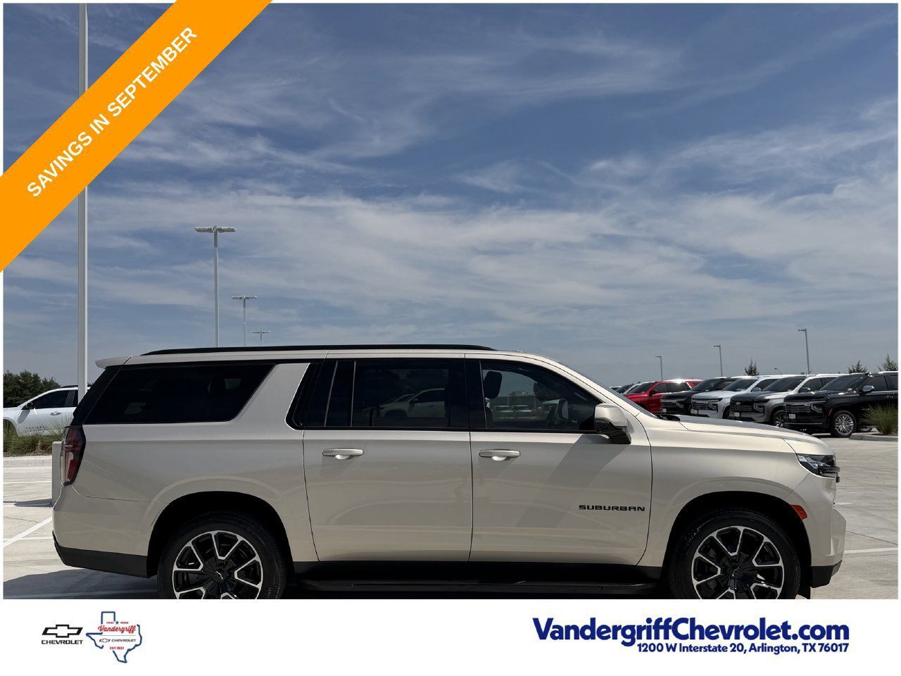 Certified 2023 Chevrolet Suburban RST w/ Luxury Package AWD/4WD image 3