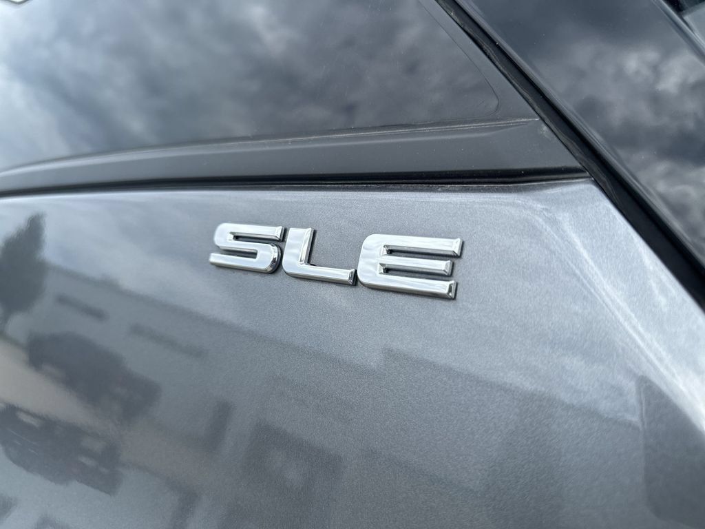 Certified 2018 GMC Terrain SLE FWD image 32