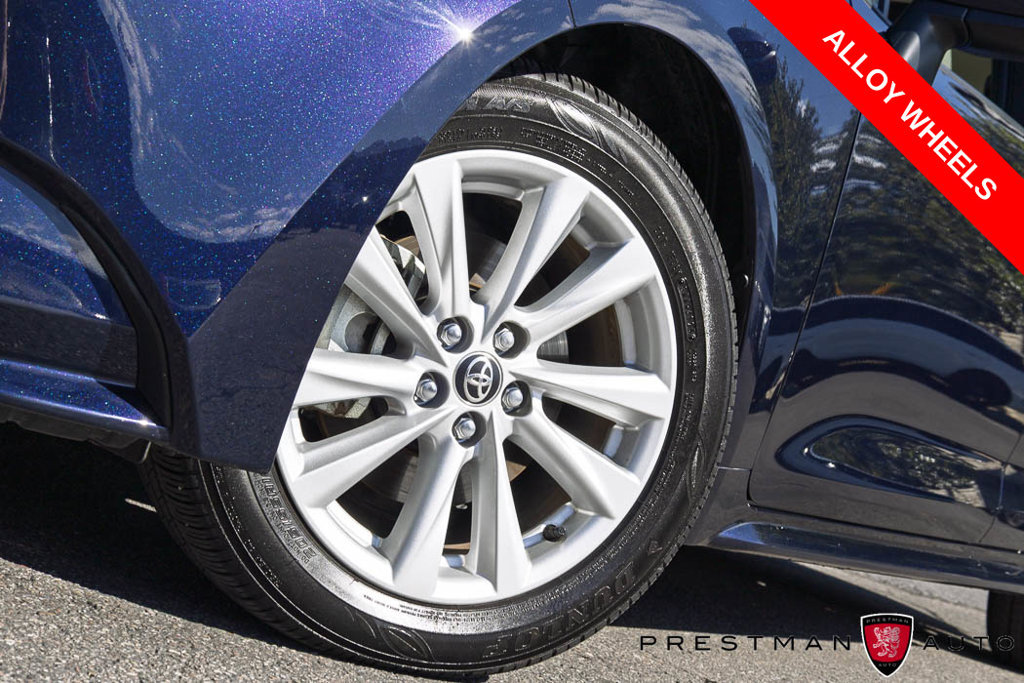 Used 2026 Toyota Corolla LE w/ LE Premium Package FWD image 10