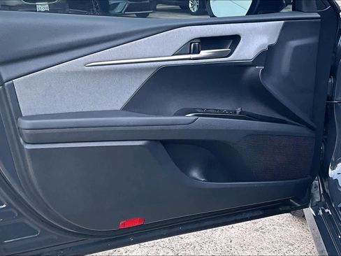 Used 2025 Toyota Camry LE image 22