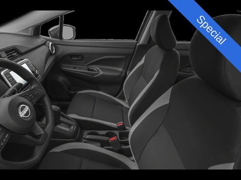 Used 2025 Nissan Versa S w/ Trunk Package image 8