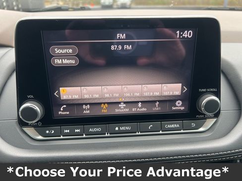 Used 2023 Nissan Rogue SV w/ SV Premium Package image 74