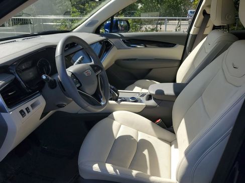 Used 2024 Cadillac XT6 Premium Luxury AWD/4WD image 21