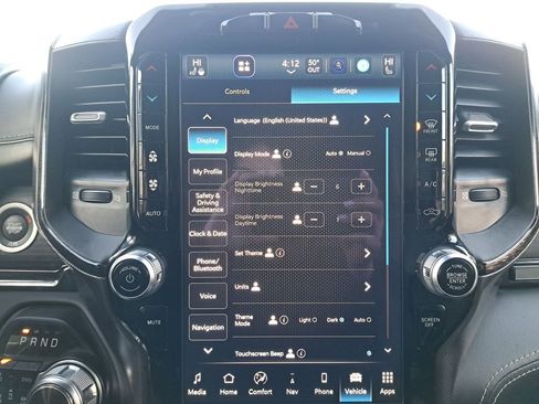 Used 2022 RAM 1500 Limited w/ Body-Colour Bumper Group image 21