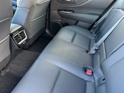 New 2025 Toyota Crown Signia image 5