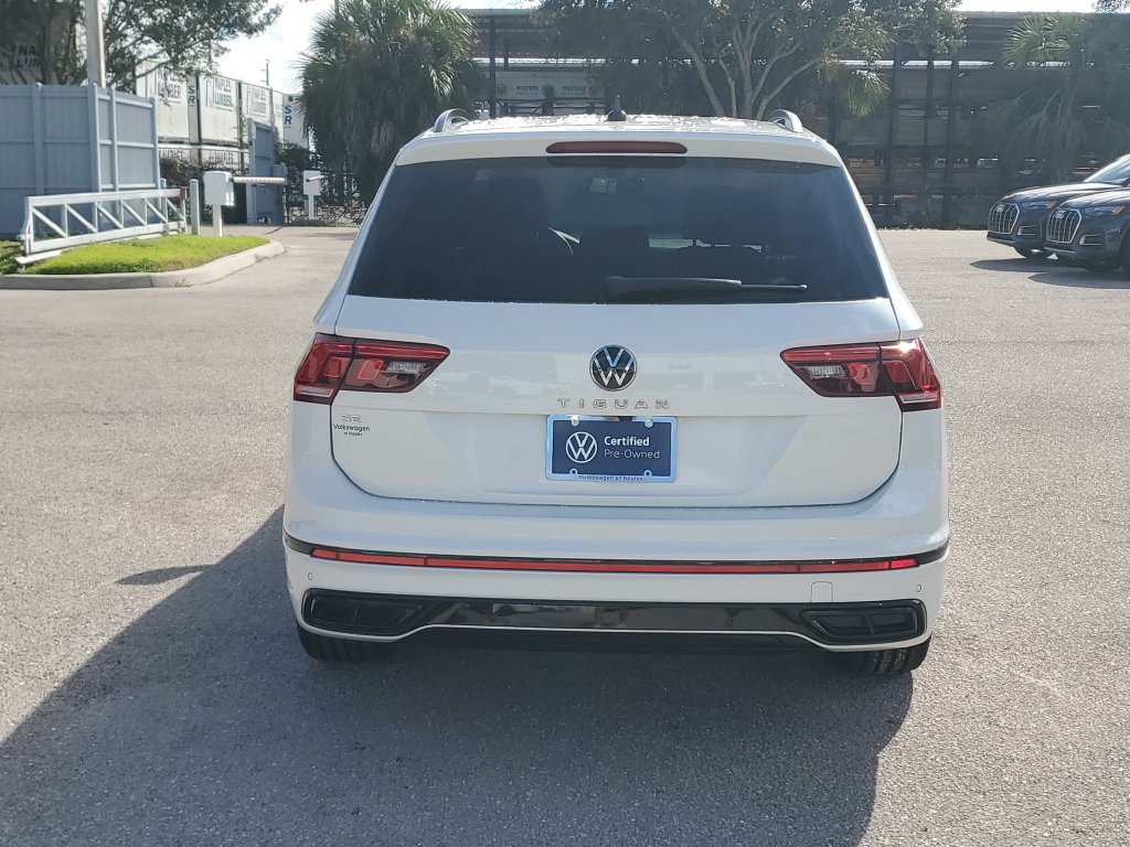 Certified 2024 Volkswagen Tiguan SE R-Line FWD image 6
