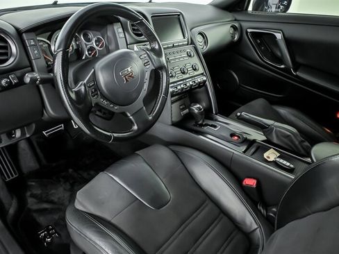 Used 2013 Nissan GT-R Premium AWD/4WD image 20