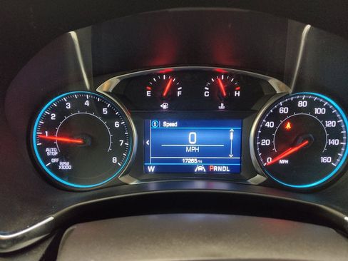 Used 2024 Chevrolet Equinox LT w/ Driver Convenience Package FWD image 23
